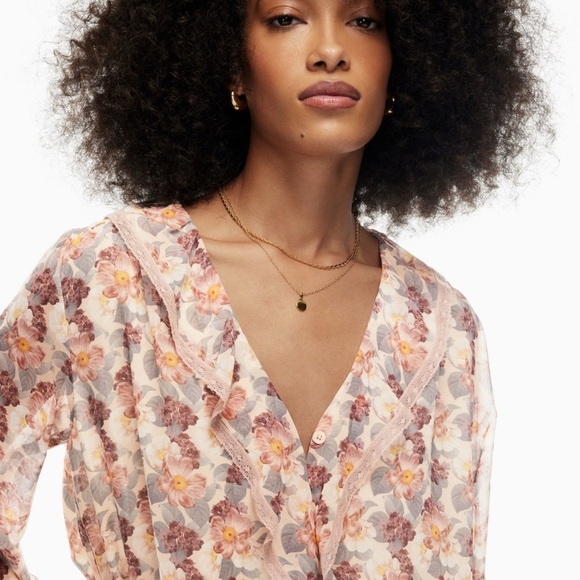 Aritzia Wilfred‎ Eden Floral Chiffon Blouse - Picture 14 of 14